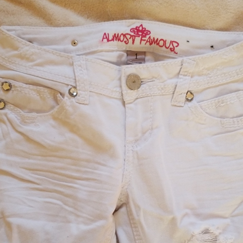 Jeans - Picture 2 of 4
